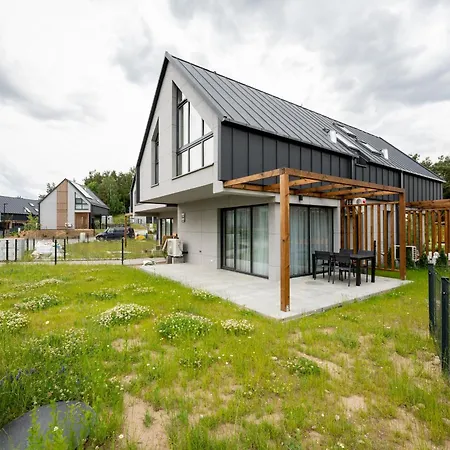 28d Lakeside Retreat By Bookinghost * Laczyno